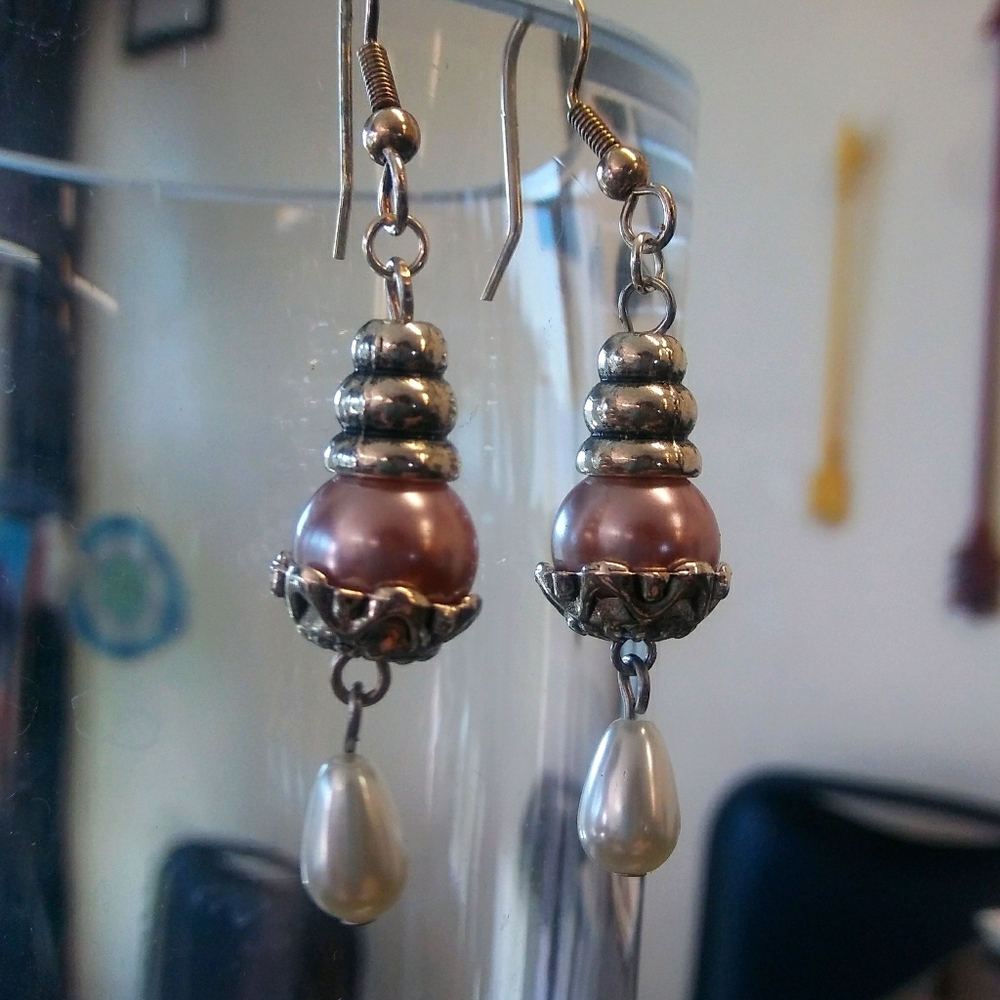 Silver Pearl Earrings
